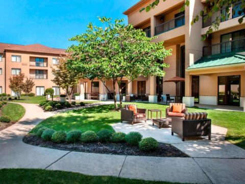 Courtyard by Marriott - Parsippany