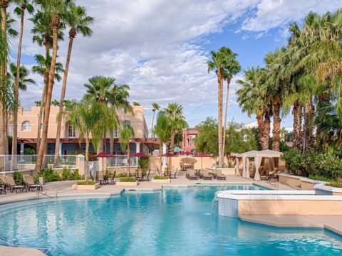 Crowne Plaza - Phoenix / Chandler Golf Resort